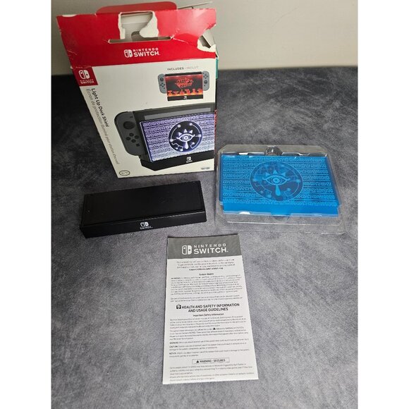 Nintendo Switch The Legend of Zelda - PDP Light Up Dock Shield - Open Box! - Picture 1 of 8